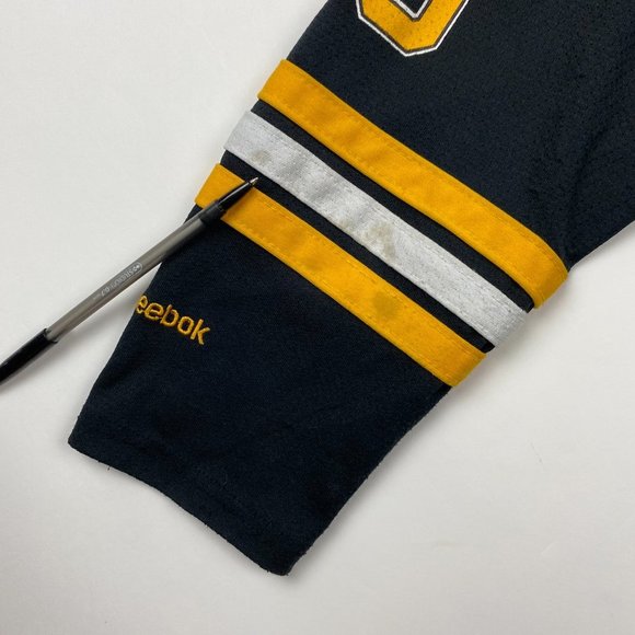 Tim Thomas Boston Bruins Reebok Hockey Jersey Boys Youth Small/Medium - Picture 9 of 15